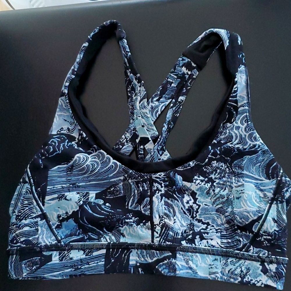 Sports bra
